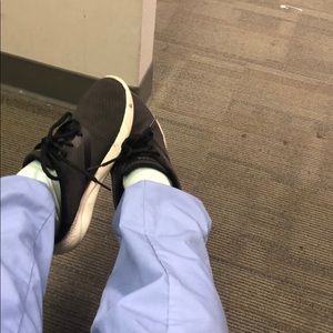 Meet your Posher, Xtinepia